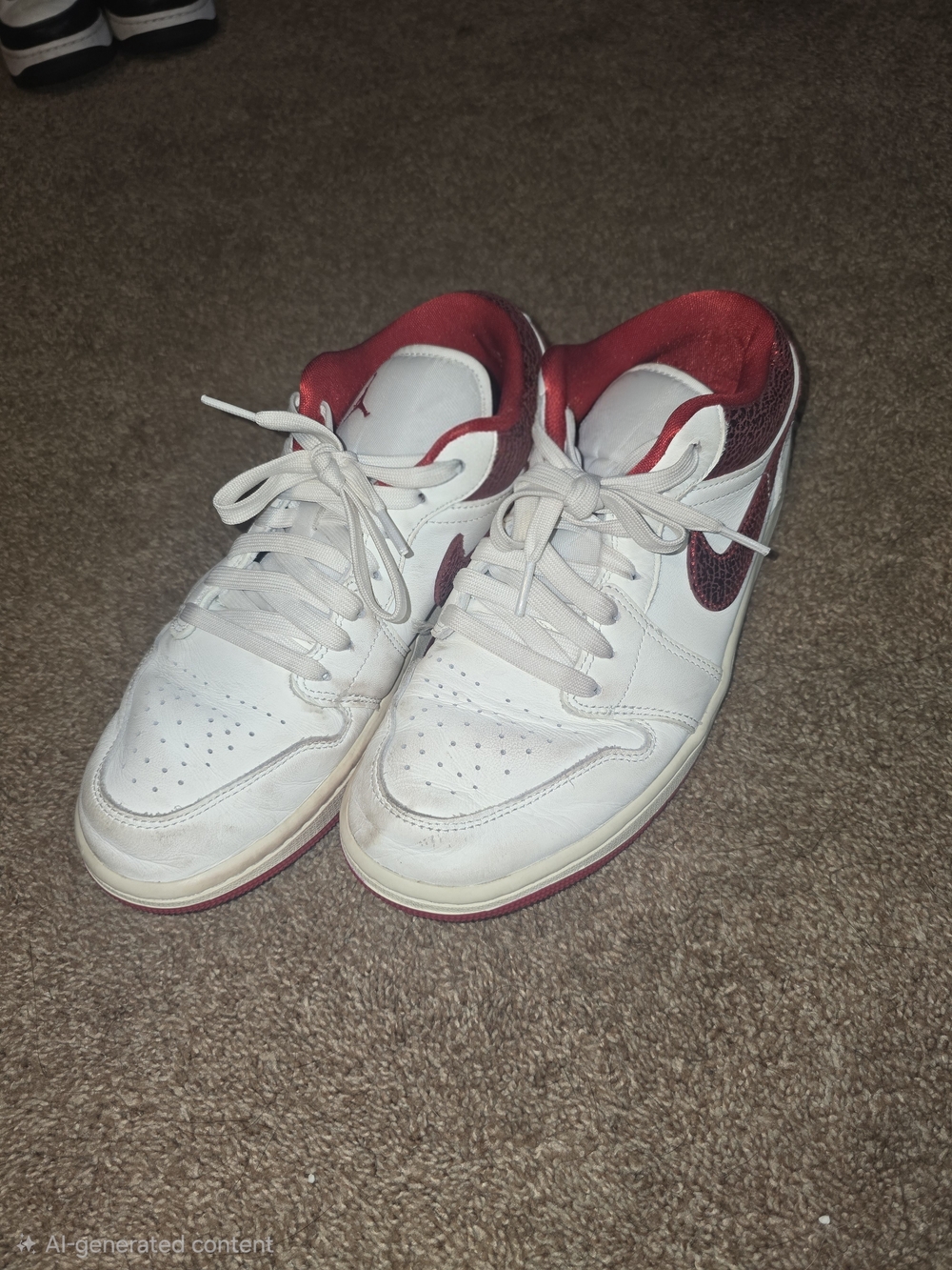 Nike Men’s White & Red Low-Top Sneakers with Red Swoosh